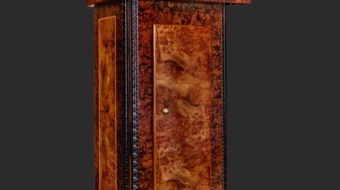 Zegar-stojaacy-regulator-2018